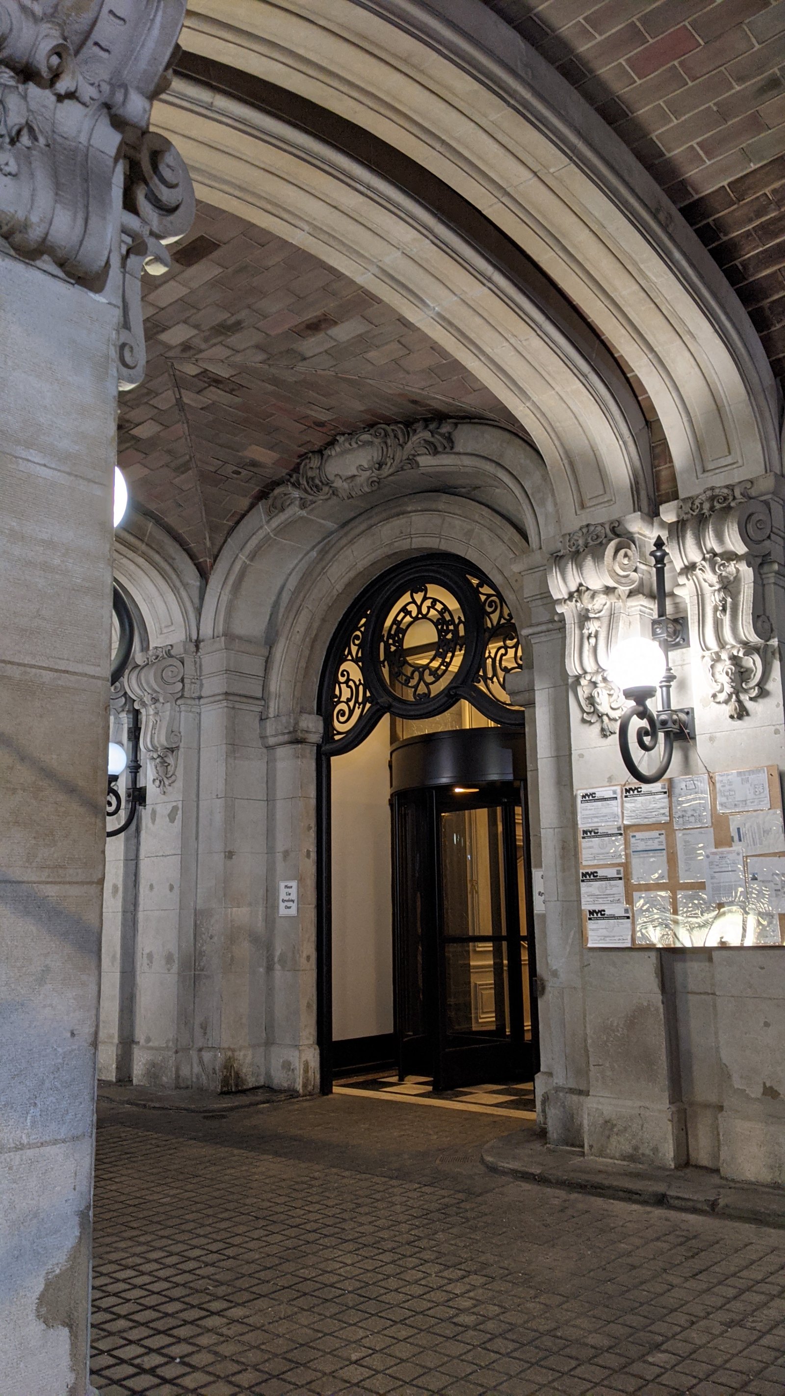 The entrance of the Ansonia on Broadway.