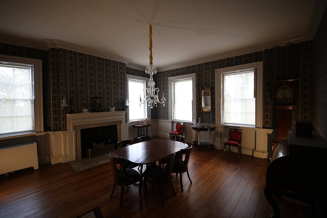 The dining room of the Morris-Jumel Mansion