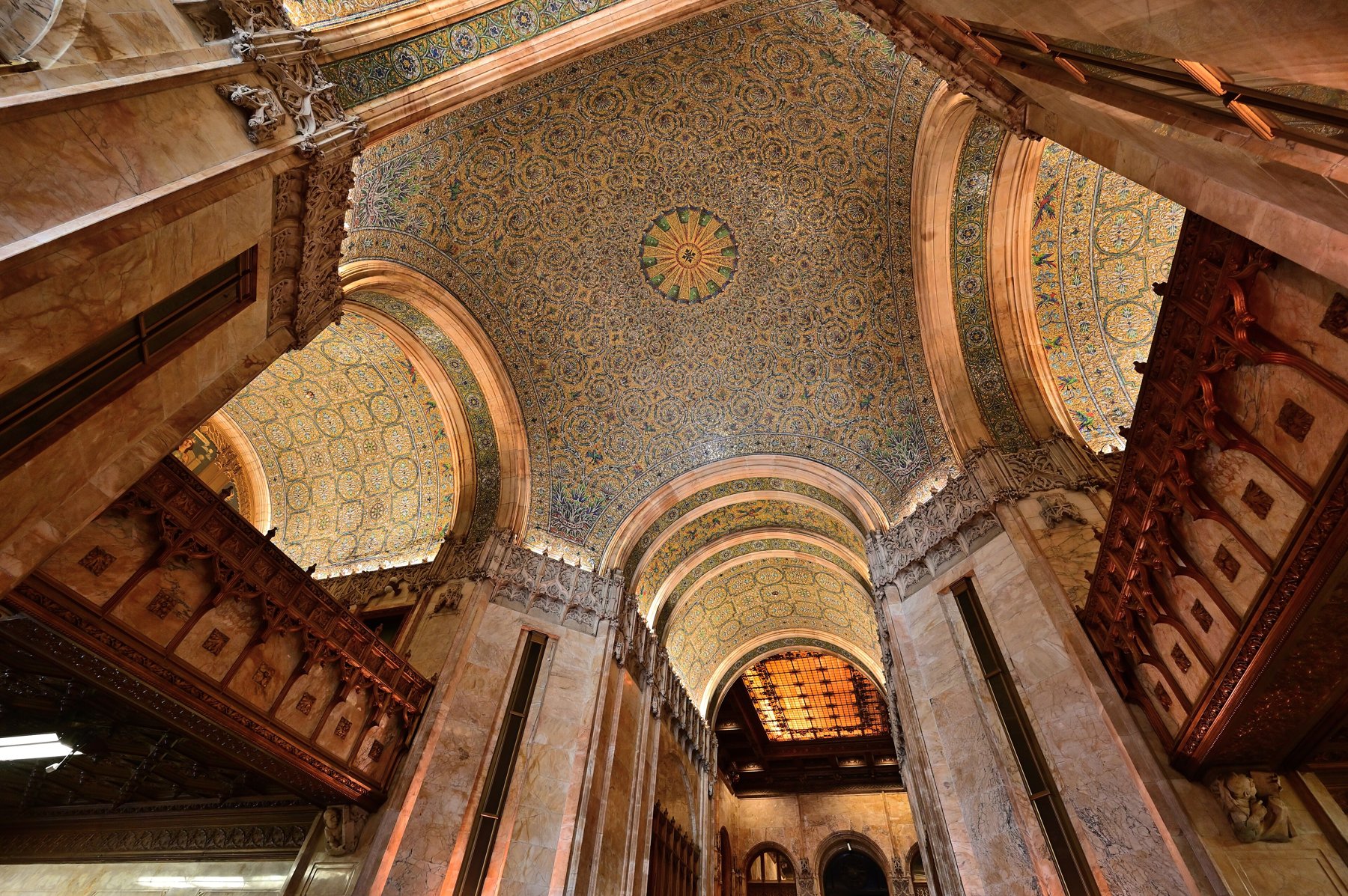 The vaulted mosaic ceiling of the Woolworth Building lobby.
